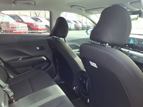 Certified 2026 Hyundai Kona SEL Sport FWD image 8