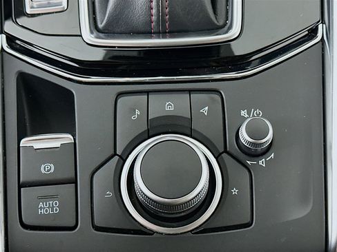 Used 2025 MAZDA CX-5 Carbon Edition image 26