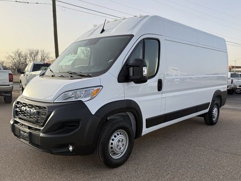 New 2026 RAM ProMaster 2500 w/ Convenience Group image 7