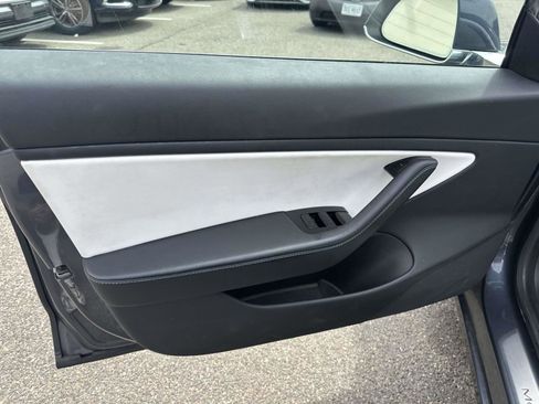 Used 2020 Tesla Model 3 Long Range image 13