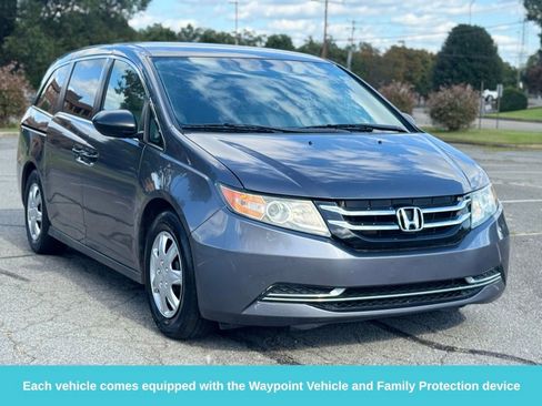 Used 2016 Honda Odyssey LX image 12