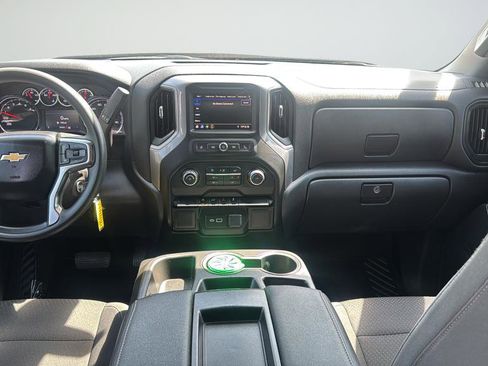 Used 2022 Chevrolet Silverado 1500 Custom w/ LPO, Blackout Package image 11