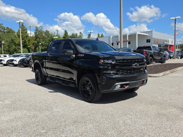 Used 2020 Chevrolet Silverado 1500 LT Trail Boss w/ Convenience Package AWD/4WD image 2