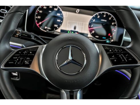 Certified 2025 Mercedes-Benz C 300 4MATIC Sedan image 17