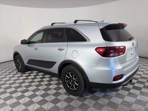 Used 2019 Kia Sorento EX AWD/4WD image 5