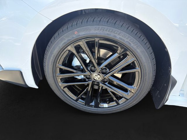New 2026 Toyota Camry SE FWD image 11