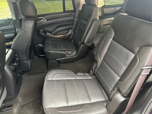 Used 2015 GMC Yukon Denali w/ Open Road Package RWD image 9