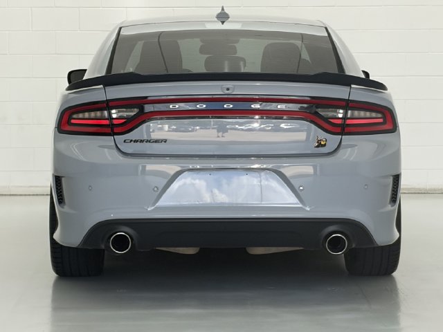 Used 2022 Dodge Charger Scat Pack RWD image 6
