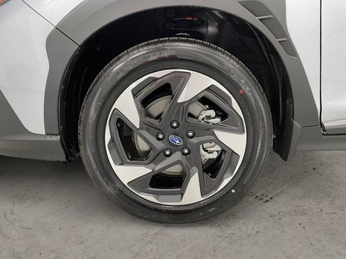 New 2025 Subaru Crosstrek 2.5i Limited image 17