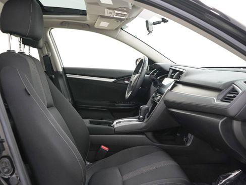 Used 2018 Honda Civic EX-T image 11