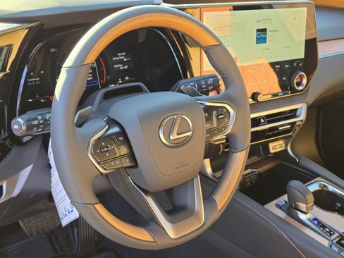 New 2026 Lexus RX 350 AWD image 11