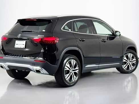 Certified 2026 Mercedes-Benz GLA 250 4MATIC image 13