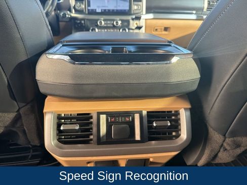 Used 2023 Ford F150 Lariat w/ Equipment Group 502A High image 32