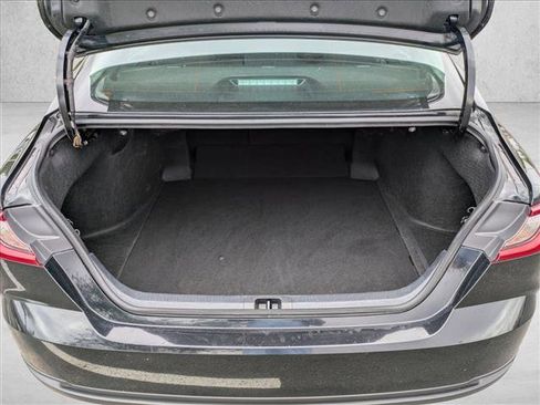 Used 2025 Toyota Camry LE image 6