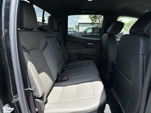 New 2026 Chevrolet Colorado ZR2 w/ Technology Package AWD/4WD image 18