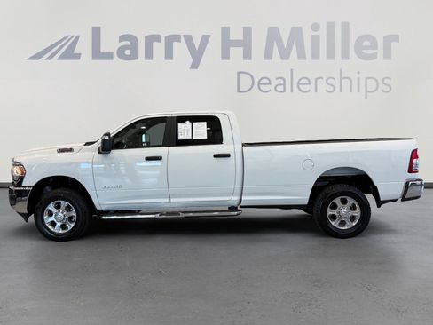 Used 2024 RAM 2500 Big Horn AWD/4WD image 2