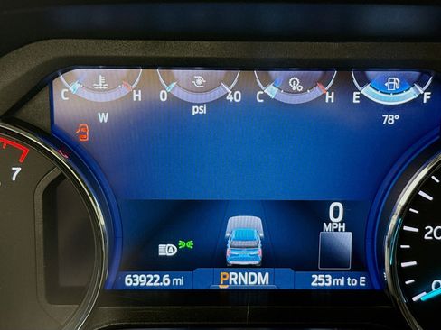 Used 2022 Ford Expedition Limited image 13