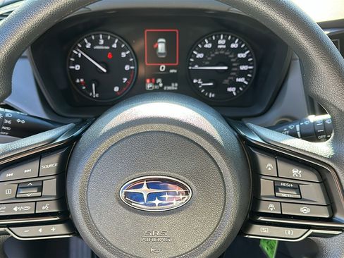 Certified 2025 Subaru Crosstrek 2.0i image 10