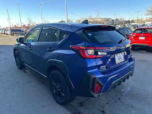 Certified 2025 Subaru Crosstrek 2.0i image 8