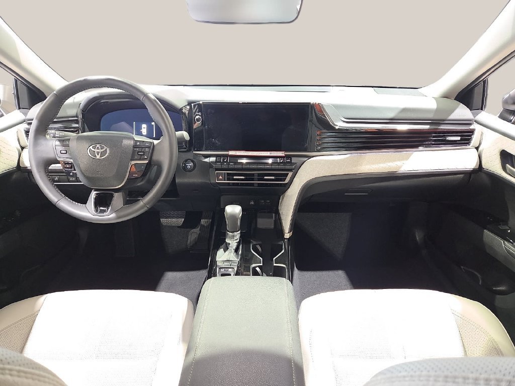 Certified 2026 Toyota Camry XLE FWD image 16