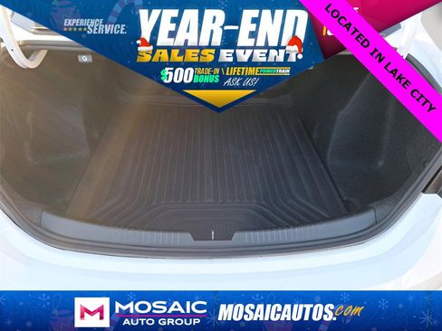 Used 2022 Chevrolet Malibu RS w/ LPO, Floor Liner Package image 32