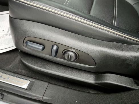 Used 2023 GMC Acadia Denali w/ Denali Ultimate Package image 12