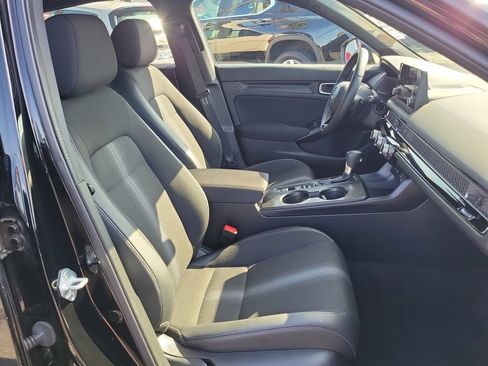 Used 2023 Honda Civic Sport image 16