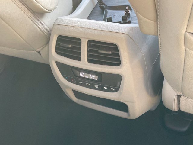 Used 2018 Honda Pilot EX-L image 15