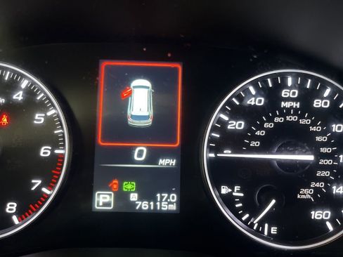 Used 2023 Subaru Ascent Limited image 3