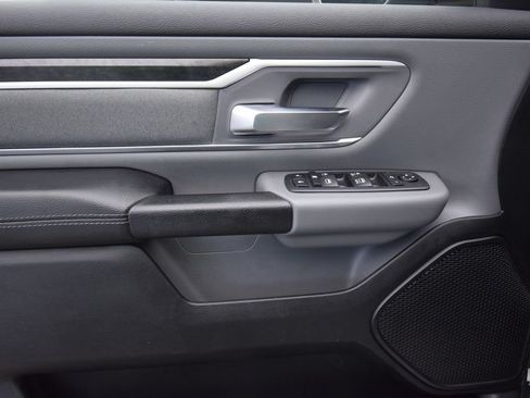 Used 2020 RAM 1500 Big Horn AWD/4WD image 26