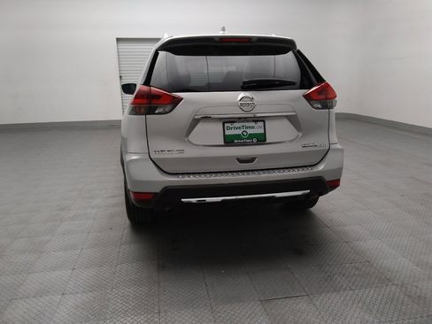 Used 2020 Nissan Rogue S w/ Special Edition Package image 6