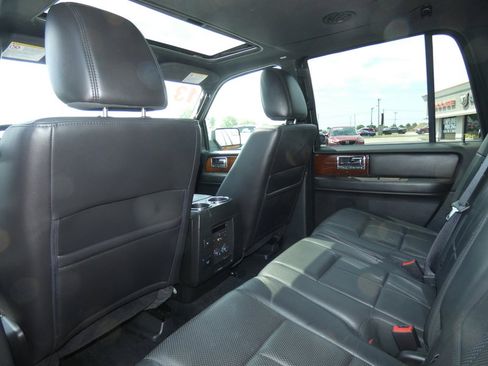 Used 2013 Lincoln Navigator L 4WD w/ HD Trailer Tow Pkg image 24
