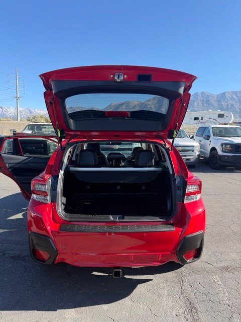 Used 2022 Subaru Crosstrek 2.5i Limited w/ Moonroof Package 2 AWD/4WD image 16