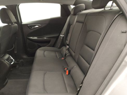 Used 2024 Chevrolet Malibu LT FWD image 18