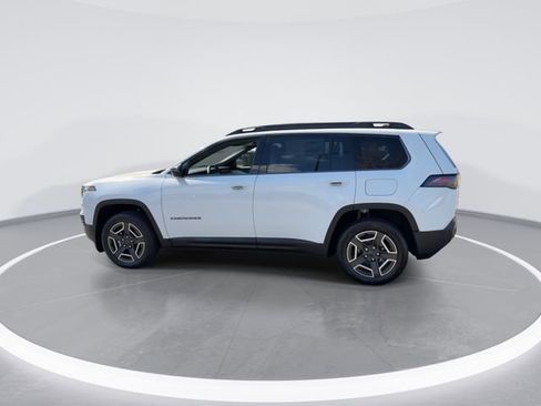 New 2026 Jeep Cherokee Laredo AWD/4WD image 5