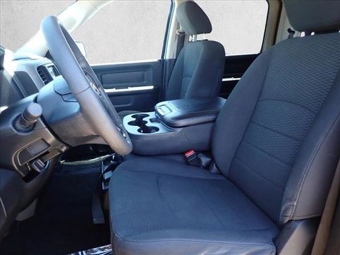Used 2019 RAM 1500 Express w/ Wheel & Sound Group AWD/4WD image 9