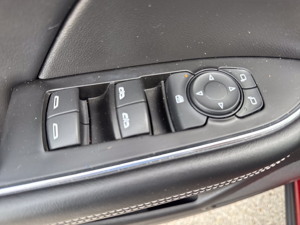 Used 2023 Buick Envision Preferred FWD image 17