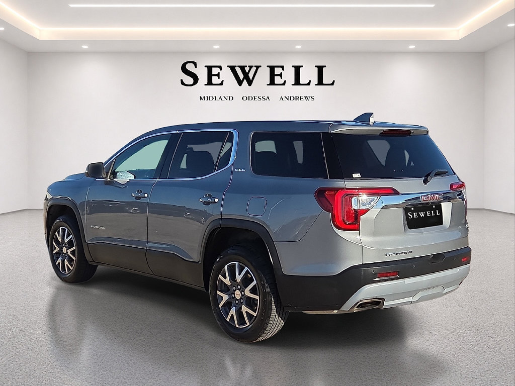 Used 2023 GMC Acadia SLE FWD image 3