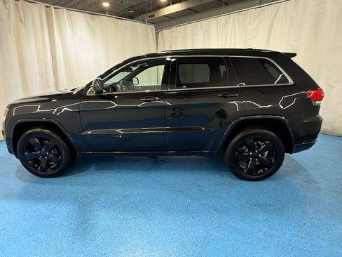 Used 2015 Jeep Grand Cherokee Altitude AWD/4WD image 3