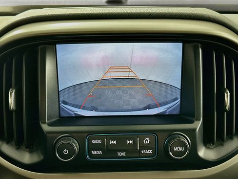 Used 2016 Chevrolet Colorado Z71 AWD/4WD image 22