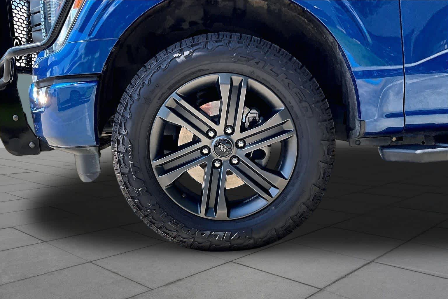 Used 2022 Ford F150 XLT w/ Equipment Group 302A High RWD image 10