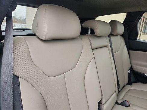 Certified 2022 Hyundai Santa Fe SEL w/ Convenience + Premium Package AWD/4WD image 28