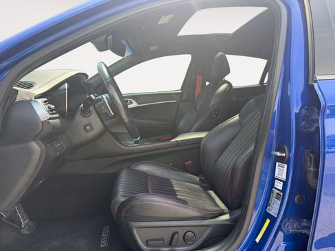 Used 2023 Genesis G70 2.0T w/ Sport Prestige Package AWD/4WD image 10