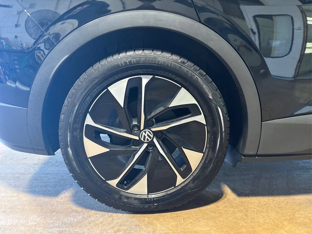 Used 2021 Volkswagen ID.4 Pro RWD image 18