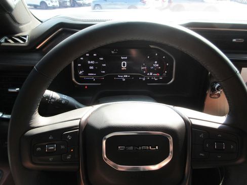 Used 2024 GMC Sierra 2500 Denali Ultimate w/ Max Trailering Package AWD/4WD image 36