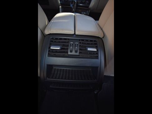 Used 2012 BMW 528i Sedan RWD image 29