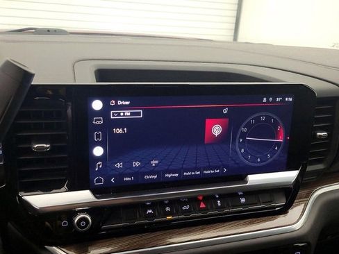 Used 2021 GMC Sierra 1500 Elevation w/ X31 Off-Road Package image 3