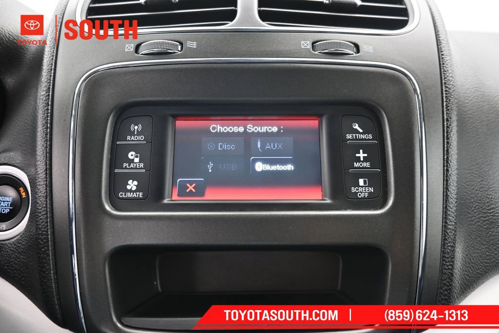 Used 2018 Dodge Journey SE w/ Connectivity Group FWD image 15