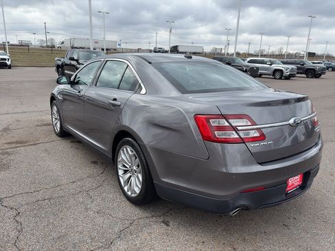 Used 2014 Ford Taurus Limited image 3