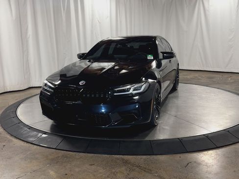 Used 2022 BMW M5 w/ Executive Package image 5